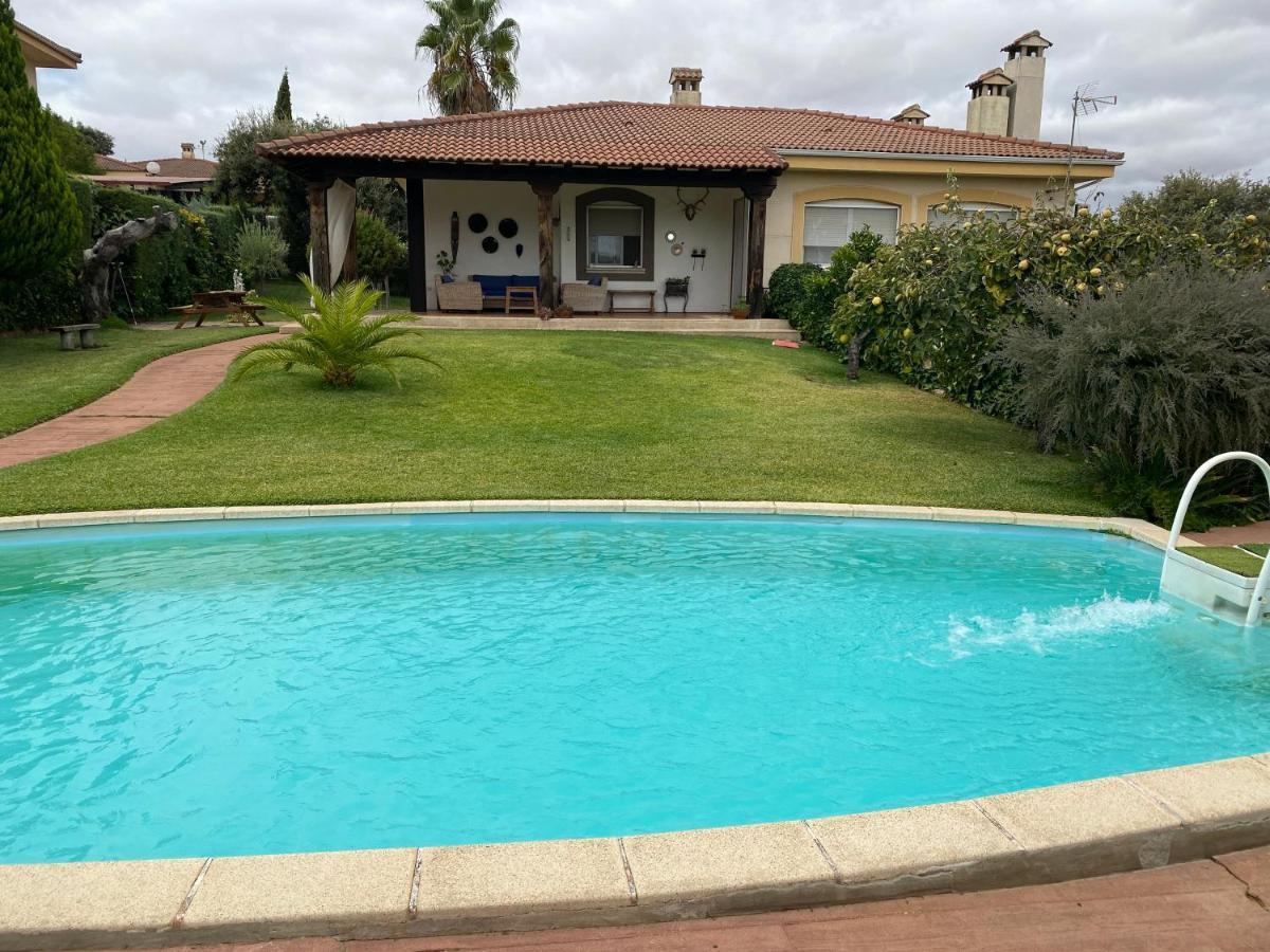 Jardin De La Yedra Guest House Caceres Luaran gambar